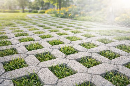 Çim Taşı Avantajları Nelerdir?